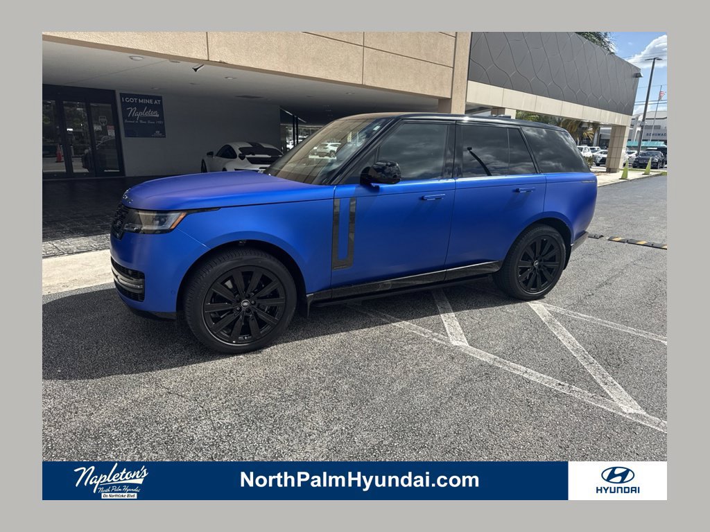 Used 2025 Land Rover Range Rover Autobiography AWD/4WD image 1