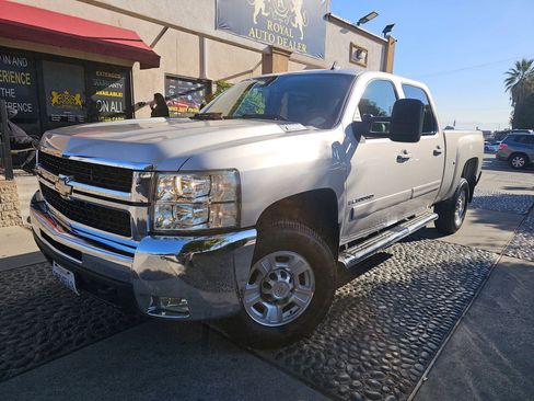 Used 2007 Chevrolet Silverado 2500 LTZ w/ Safety Package image 1