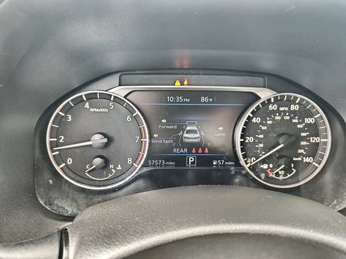 Used 2024 Nissan Altima 2.5 SR FWD image 15