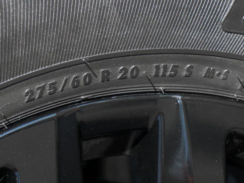 Used 2022 Chevrolet Silverado 1500 RST image 40