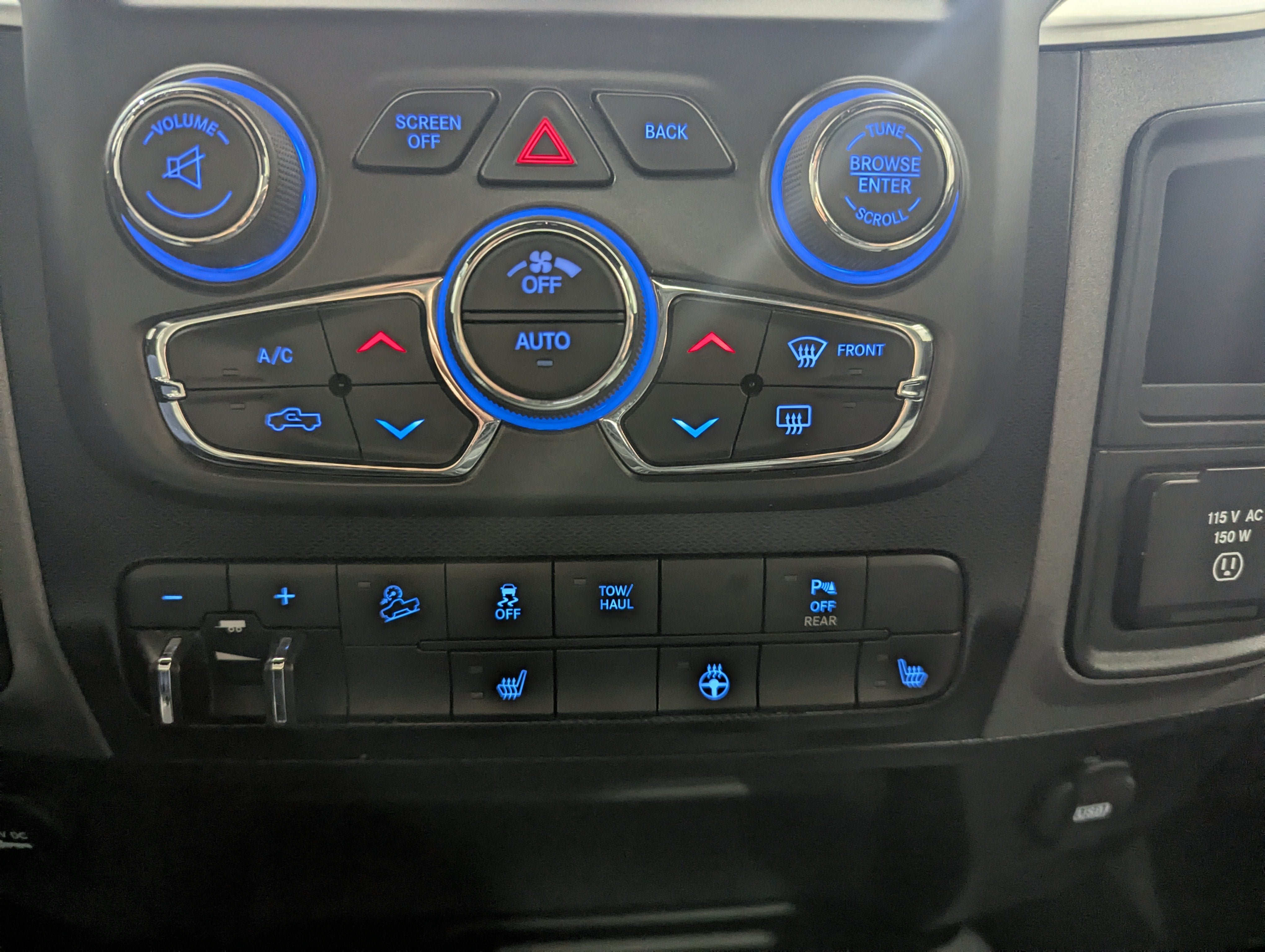 Used 2017 RAM 2500 Power Wagon w/ Heated Seats & Wheel Group AWD/4WD image 20