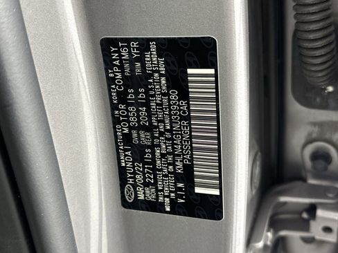 Used 2022 Hyundai Elantra SEL w/ Convenience + Premium Package image 41