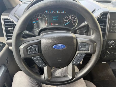 Used 2018 Ford F150 XLT AWD/4WD image 12