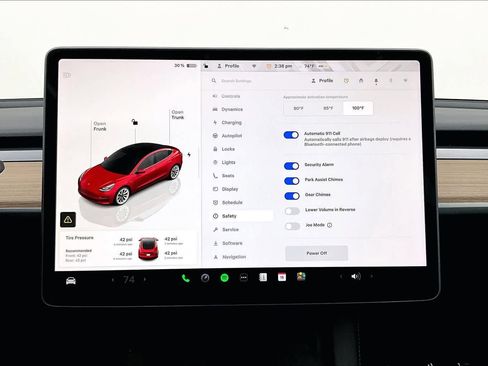 Used 2023 Tesla Model 3 Standard Range image 31