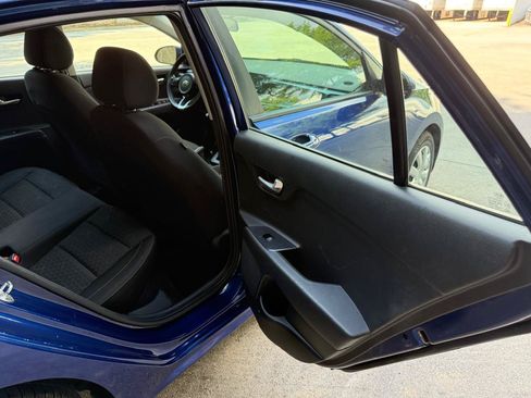 Used 2020 Kia Rio S FWD image 11