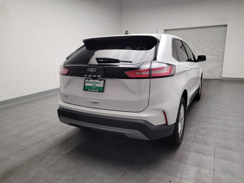 Used 2021 Ford Edge SEL FWD image 7