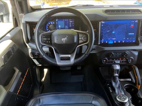 Certified 2023 Ford Bronco Badlands image 9