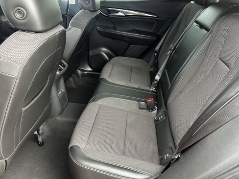 Used 2023 Buick Envision Preferred image 16