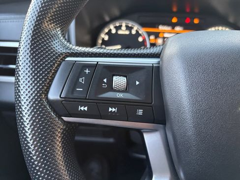 Used 2024 Mitsubishi Outlander ES image 23