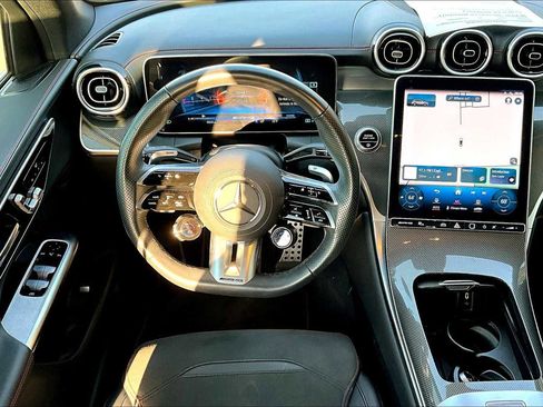 Used 2024 Mercedes-Benz GLC 43 AMG 4MATIC image 5