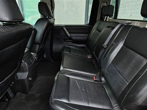 Used 2008 Nissan Titan 4x4 Crew Cab image 18