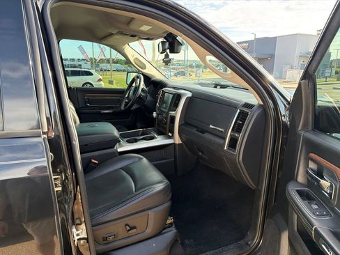 Used 2017 RAM 1500 Laramie w/ Convenience Group RWD image 9