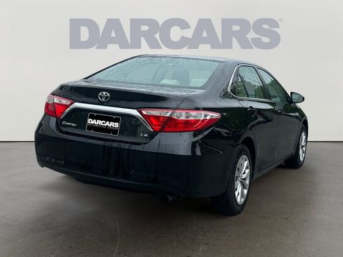 Used 2016 Toyota Camry LE FWD image 7