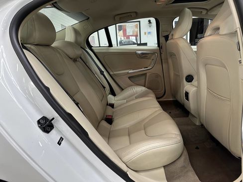 Used 2013 Volvo S60 T5 Premier image 15