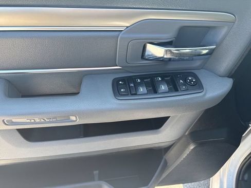 Used 2019 RAM 1500 Big Horn AWD/4WD image 20