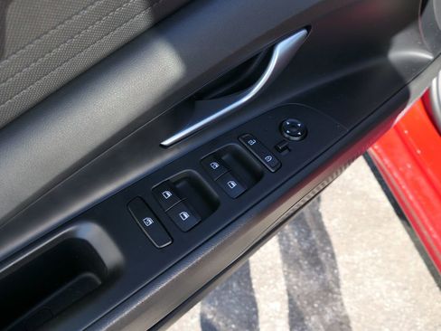 Certified 2023 Hyundai Elantra SEL image 13