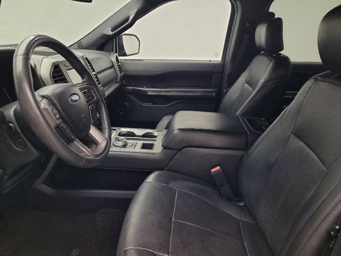 Used 2018 Ford Expedition Max XLT w/ Equipment Group 202A RWD image 17
