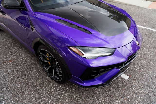 Used 2024 Lamborghini Urus Performante AWD/4WD image 10