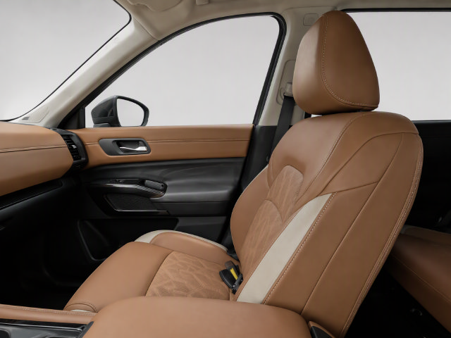 Certified 2026 Nissan Pathfinder Platinum AWD/4WD image 20