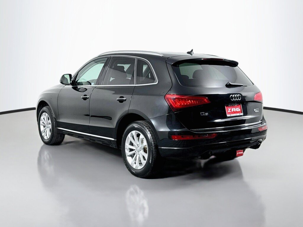 Used 2015 Audi Q5 2.0T Premium Plus w/ Technology Package AWD/4WD image 3