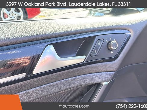 Used 2017 Volkswagen GTI S image 20