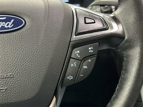 Used 2024 Ford Edge SEL AWD/4WD image 18