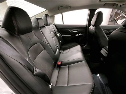 New 2026 Nissan Sentra SR w/ SR Premium Package FWD image 33