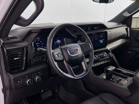Used 2025 GMC Sierra 1500 AT4 w/ AT4 Premium Package image 38