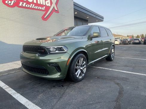Used 2022 Dodge Durango R/T w/ Tow 'N Go Package image 2