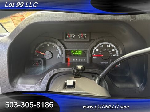 Used 2009 Ford E-350 and Econoline 350 Extended Super Duty RWD image 13