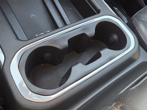 Used 2022 GMC Sierra 2500 AT4 w/ AT4 Premium Plus Package image 23