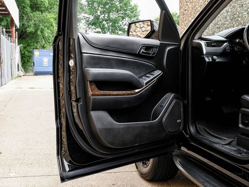 Used 2020 Chevrolet Tahoe LT RWD image 42