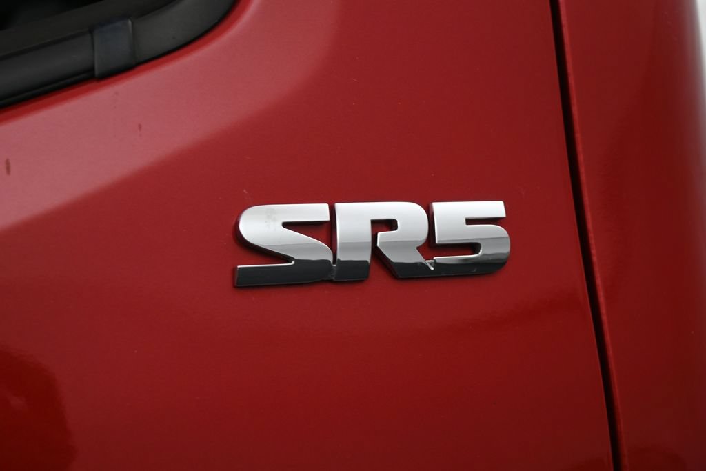 Used 2023 Toyota Tacoma SR5 w/ Technology Package RWD image 28