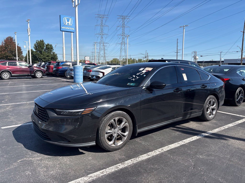 Used 2024 Honda Accord EX image 3