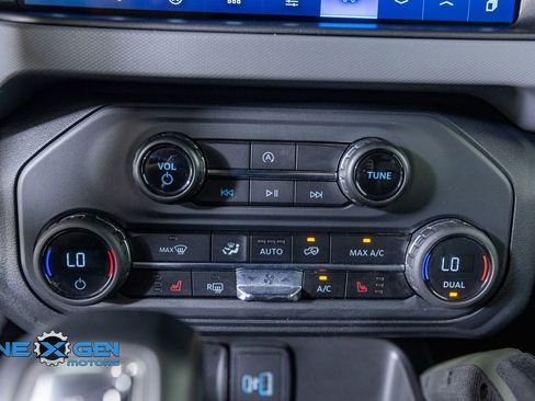 Used 2023 Ford Bronco Everglades AWD/4WD image 23