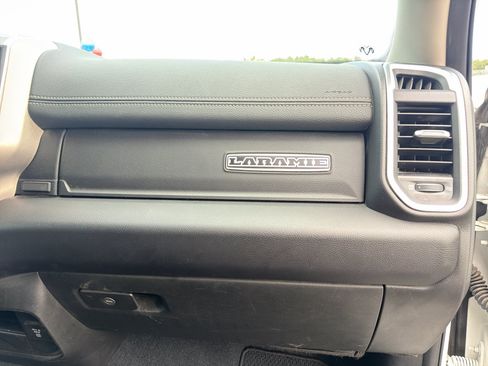 Used 2024 RAM 2500 Laramie AWD/4WD image 19
