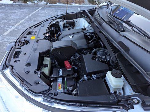 Used 2018 Toyota Highlander XLE image 59