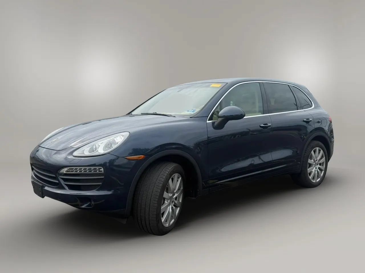 Used 2014 Porsche Cayenne S w/ Comfort Package AWD/4WD image 2