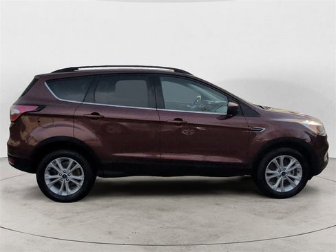 Used 2018 Ford Escape SE w/ SE Sync 3 Package image 6