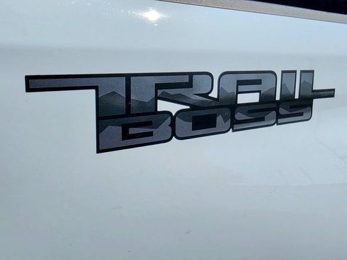 Used 2025 Chevrolet Silverado 2500 LTZ w/ Trail Boss Package AWD/4WD image 20