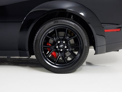 Used 2023 Dodge Challenger R/T Scat Pack RWD image 10