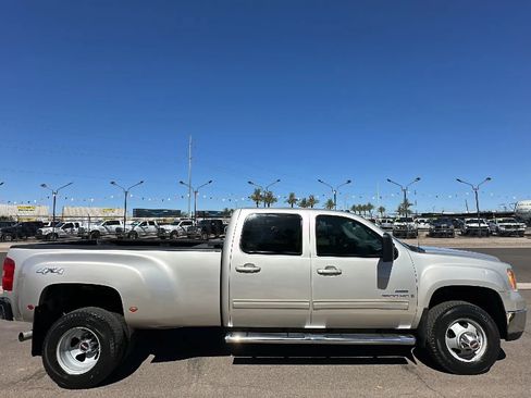 Used 2008 GMC Sierra 3500 SLT AWD/4WD image 6