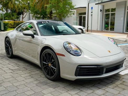 Used 2021 Porsche 911 Carrera 4 image 38