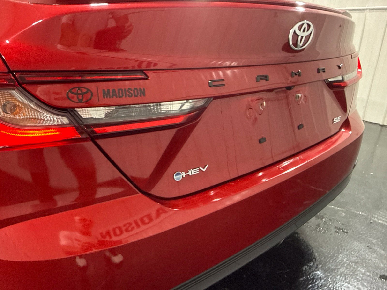 Used 2025 Toyota Camry SE FWD image 42