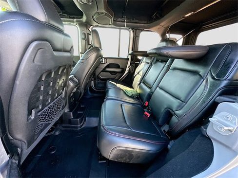 Used 2019 Jeep Wrangler Unlimited Rubicon image 23