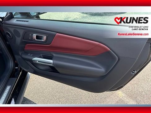 Used 2024 Ford Mustang GT Premium w/ GT Performance Package RWD image 19