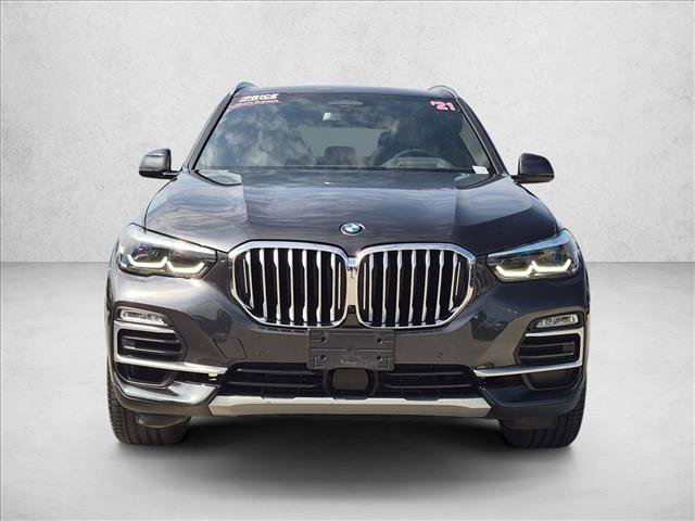 Used 2021 BMW X5 xDrive40i w/ Premium Package 2 AWD/4WD image 2