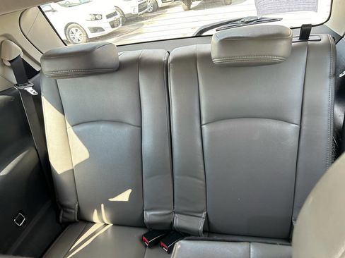 Used 2013 Dodge Journey SXT w/ Flexible Seating Group image 9