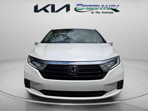 Used 2024 Honda Odyssey EX-L image 2