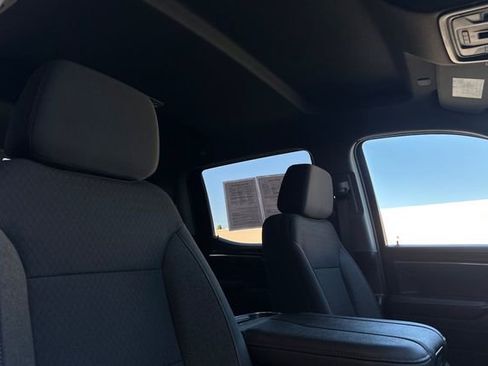 Used 2026 GMC Sierra 1500 Elevation w/ Preferred Package RWD image 18